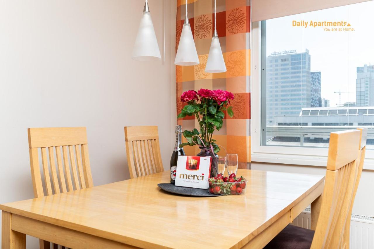 Luxury Suites - Viru Keskus By Rikas Hotels Tallinn Luaran gambar